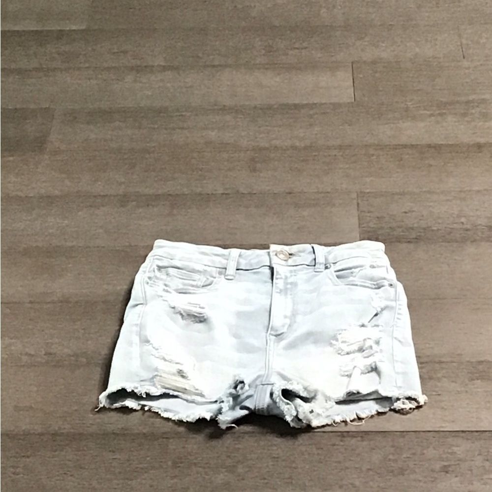American Eagle Distressed Light Blue Denim Shorts size 6